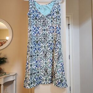 HUEtopia Floral Patterned Dress Medium